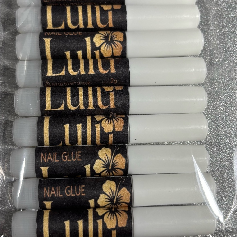 White Nail Glue